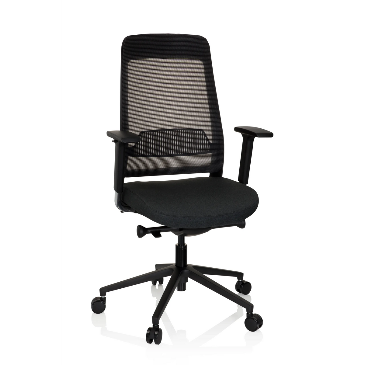 Sedia da ufficio professionale CHIARO T1 BLACK nera con schienale in rete e base a cinque ruote di hjh OFFICE – vista a 360° (vista frontale 20°)