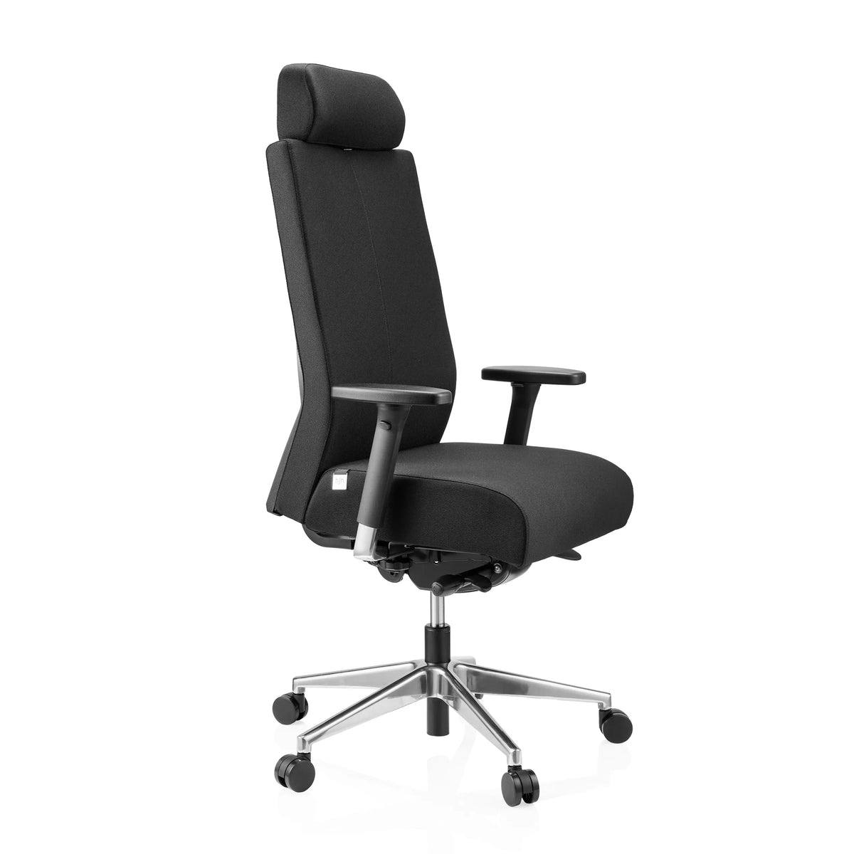Sedia da ufficio professionale PRO-TEC XXL nera con rivestimento in tessuto, poggiatesta e base a cinque ruote di hjh OFFICE – vista a 360° (vista frontale a tre quarti 60°)
