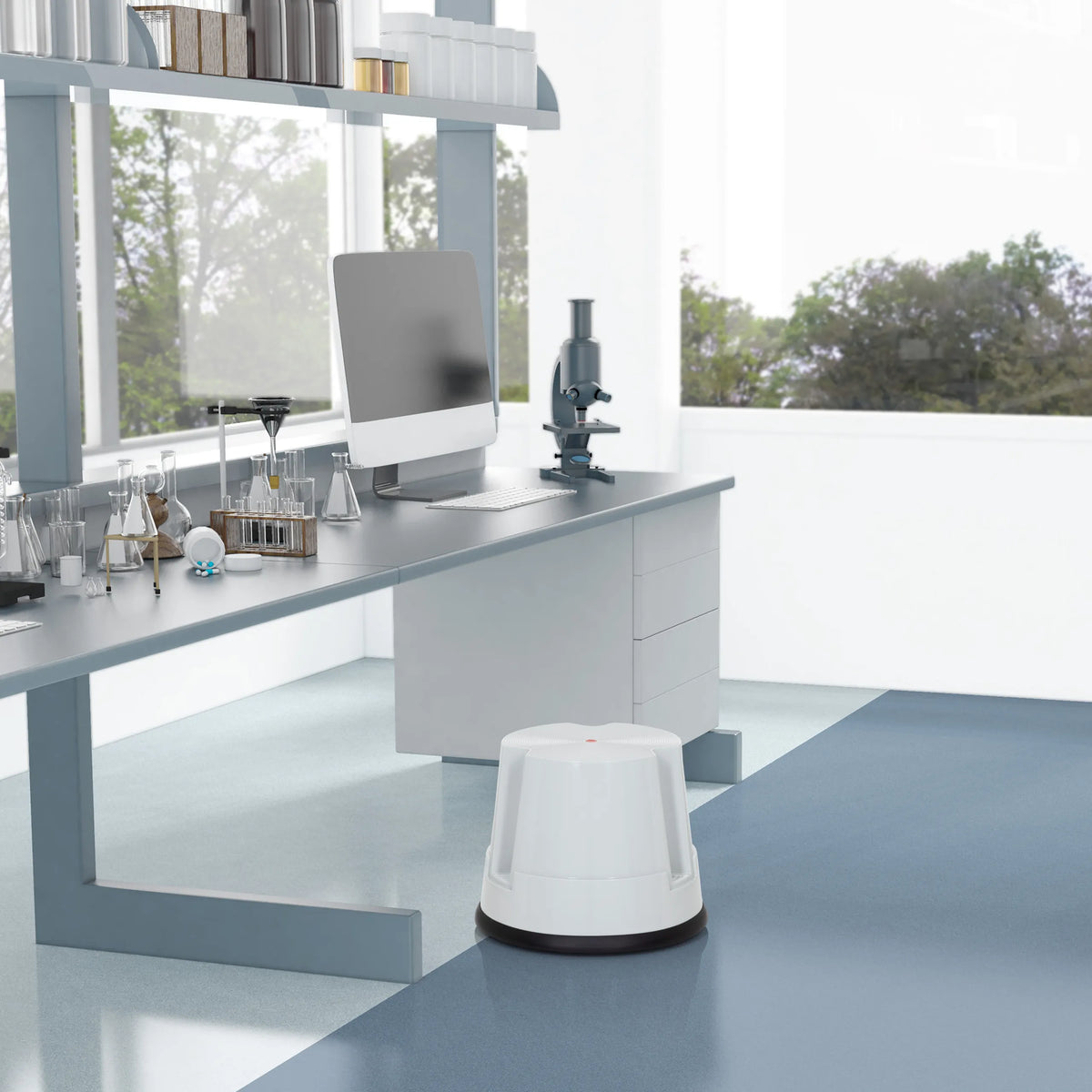 Sgabello TIO-S grigio con corpo bianco e anello di base nero di hjh OFFICE