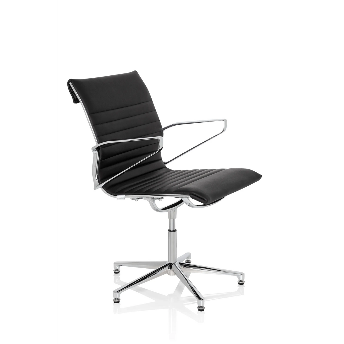 Sedia visitatore nera PARIBA V IV con imbottitura trapuntata e base a cinque ruote di hjh OFFICE – vista a 360° (vista frontale a tre quarti 60°)