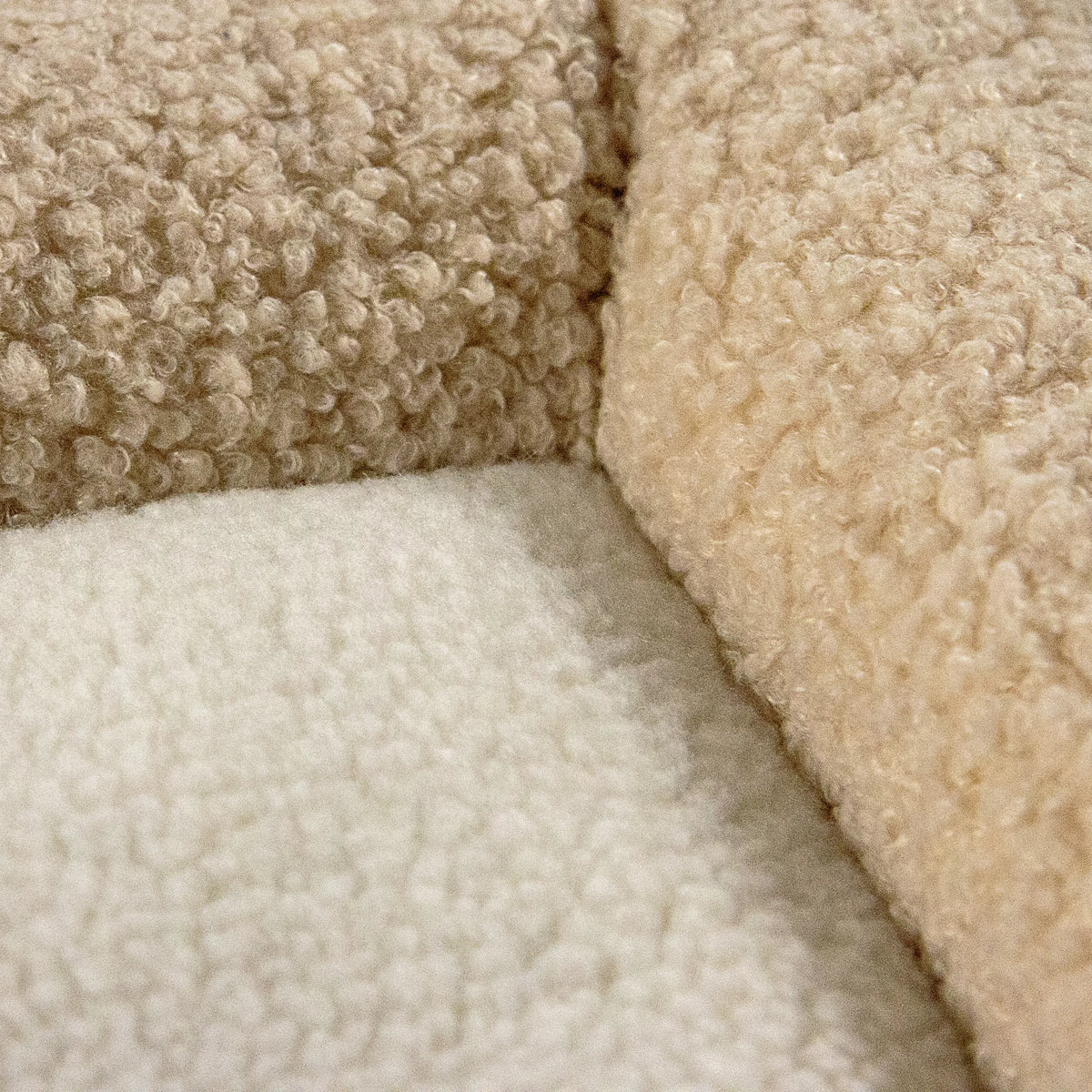 Tessuto teddy beige della cuccia per gatto PAWY ES di hjh LIVING