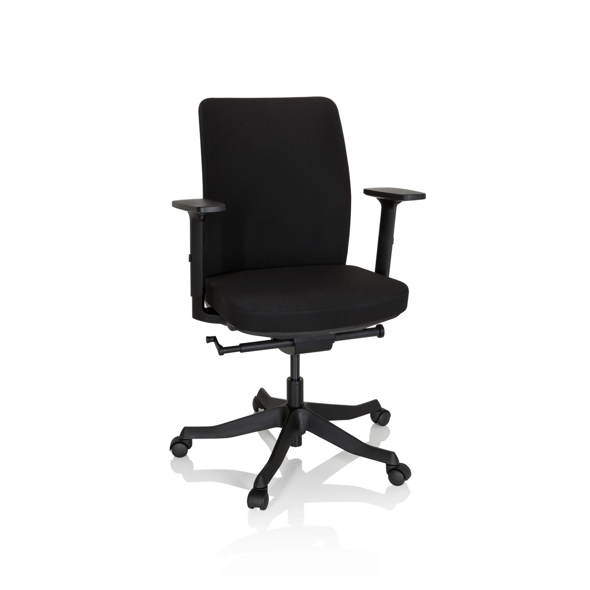 Sedia da ufficio professionale SENATOR nera con braccioli e una base a cinque ruote di hjh OFFICE – vista a 360° (vista frontale 20°)