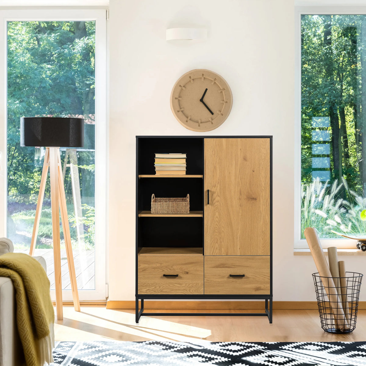 Classificatore AMIO H in nero e rovere con ripiano aperto e ante chiuse di hjh LIVING