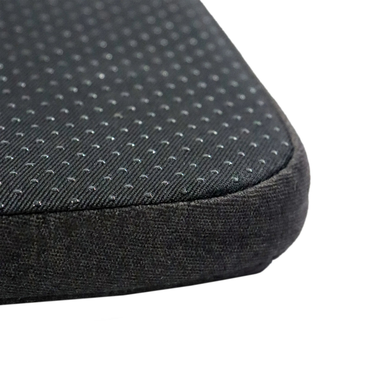 Superficie nera finemente perforata della Cuccia per gatto KITTY PAWBOX 2 di hjh LIVING
