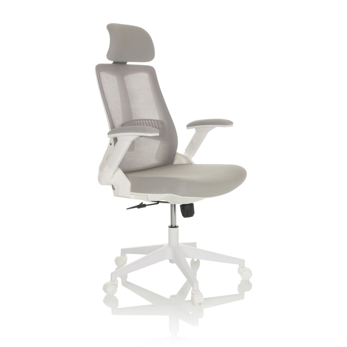 Sedia Home Office VENDO W grigia con schienale in rete e base bianca a cinque ruote di hjh OFFICE – vista a 360° (vista frontale a tre quarti 45°)