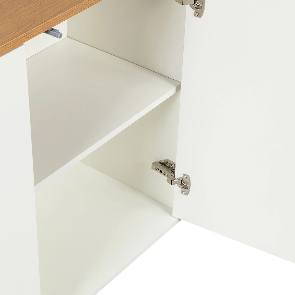 Cerniere della porta e ripiano bianco della Madia KELO S in bianco e rovere di hjh LIVING