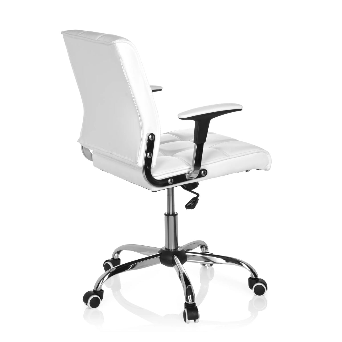Sedia Home Office ERNESTO bianca con imbottitura trapuntata e base a cinque ruote di hjh OFFICE – vista a 360° (vista posteriore a tre quarti 120°)