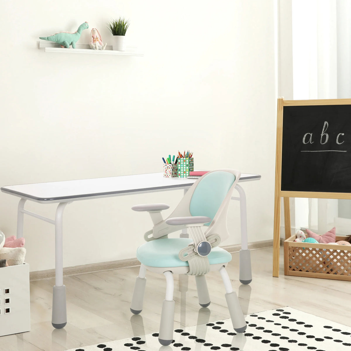 Scrivania per bambini KID GRO T in grigio chiaro con sedia per bambini coordinata in azzurro e grigio di hjh OFFICE