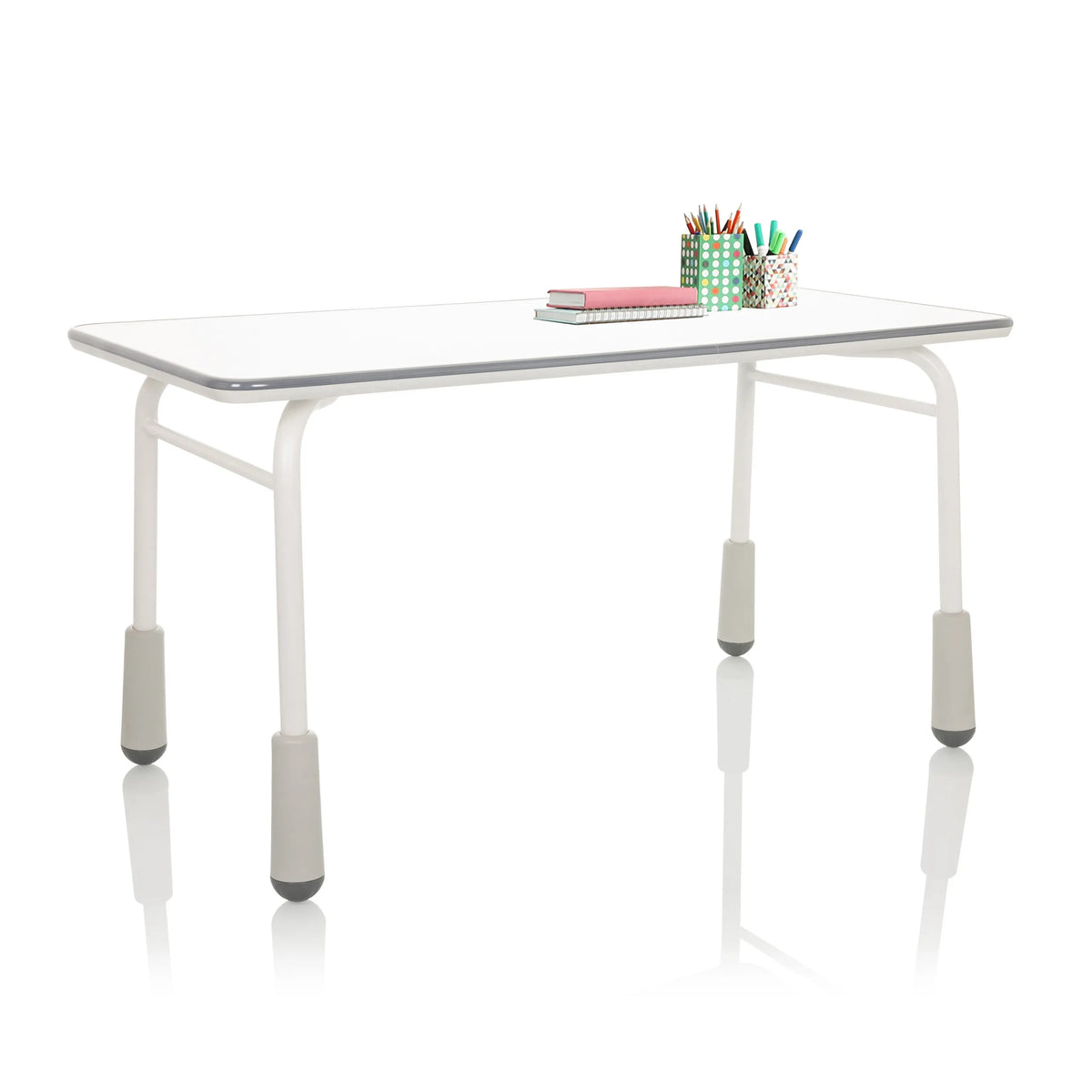 Scrivania per bambini KID GRO T in grigio chiaro con struttura bianca e tappi per i piedi grigi di hjh OFFICE