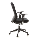 Sedia da ufficio professionale TRAFFIC 30 nera con braccioli e base a cinque ruote di hjh OFFICE – vista a 360° (profilo laterale 100°)