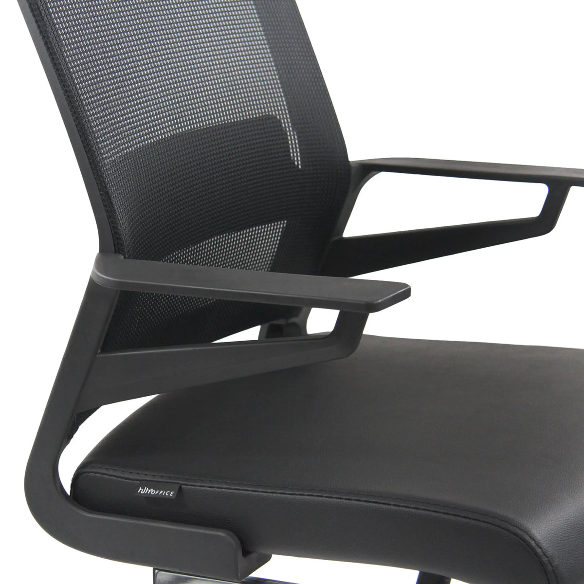 Bracciolo e seduta della sedia a sbalzo INVENTOR V PRO in nero con schienale in rete di hjh OFFICE