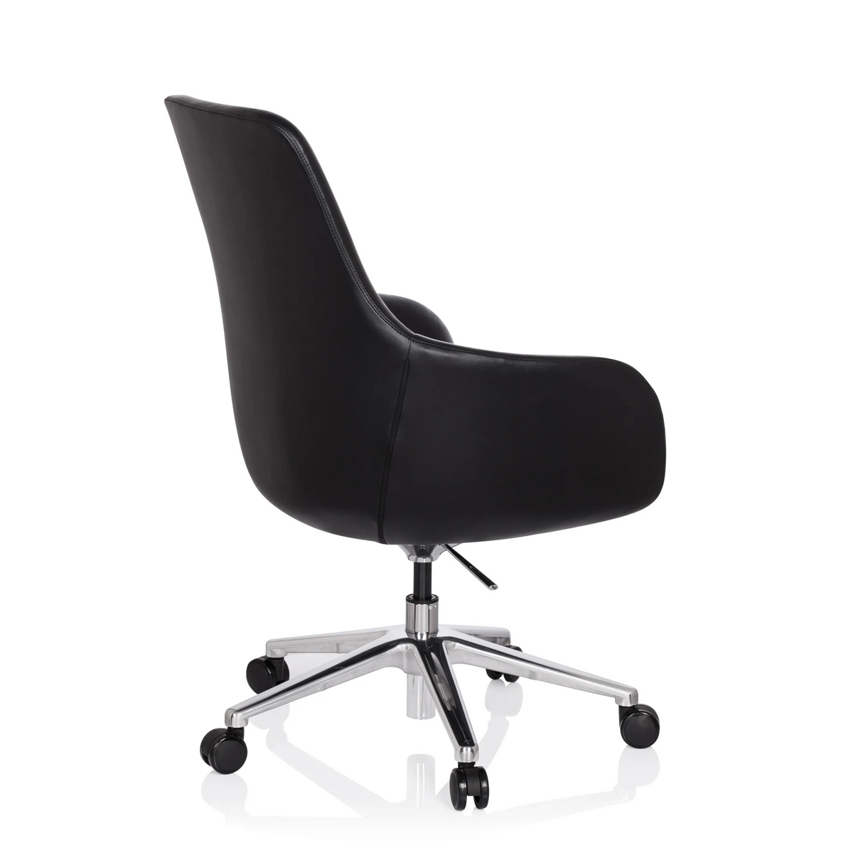 Poltrona professionale BARENO nera con rivestimento in pelle e base a cinque ruote di hjh OFFICE – vista a 360° (vista posteriore a tre quarti 120°)