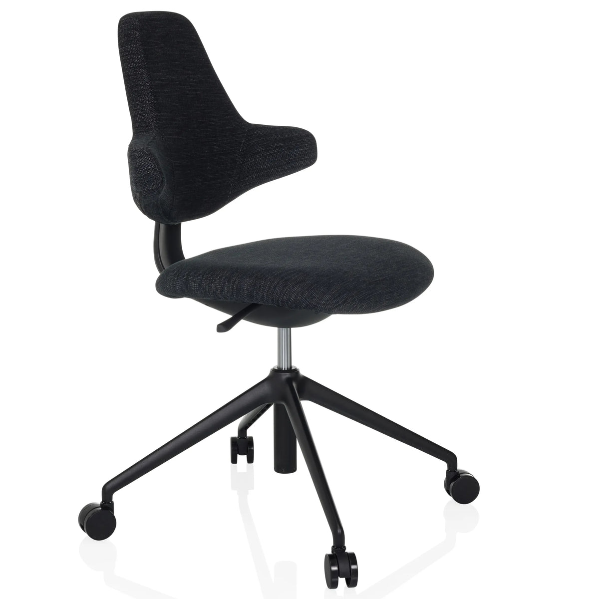 Sedia da ufficio professionale PALIANO nera con imbottitura e base a cinque ruote di hjh OFFICE – vista a 360° (vista frontale a tre quarti 45°)