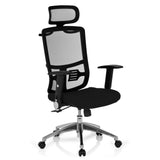 Sedia da ufficio professionale CAYEN nera con schienale in rete, poggiatesta e base a cinque ruote di hjh OFFICE – vista a 360° (vista frontale a tre quarti 40°)