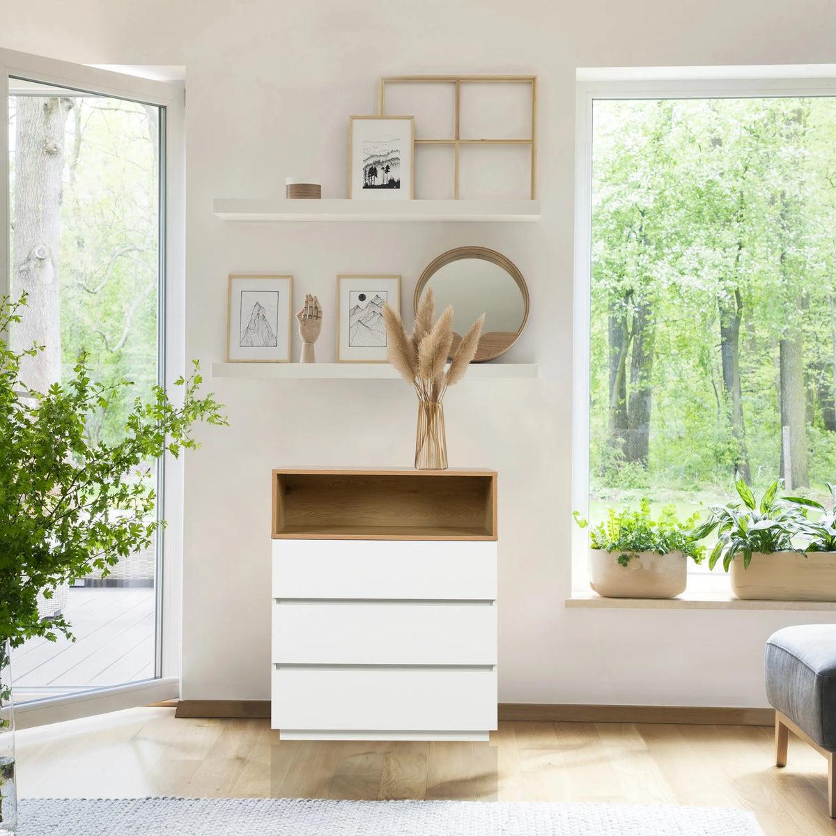 Cassettiera MELMO K in bianco e rovere con tre cassetti e un vano aperto di hjh LIVING