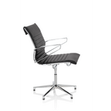 Sedia visitatore nera PARIBA V IV con imbottitura trapuntata e base a cinque ruote di hjh OFFICE – vista a 360° (profilo laterale 80°)