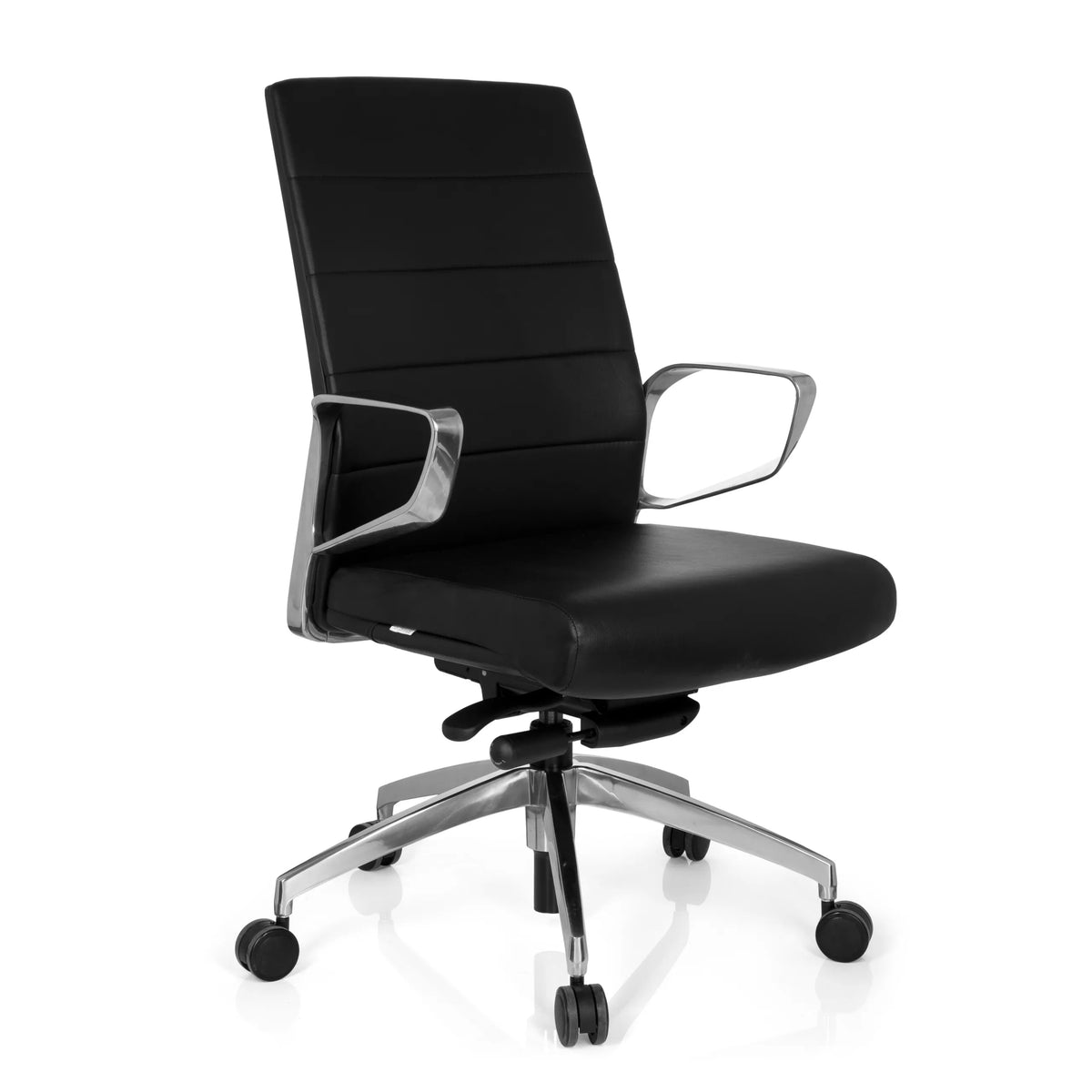 Sedia da ufficio professionale PROVIDER nera con imbottitura trapuntata e base a cinque ruote di hjh OFFICE – vista a 360° (vista frontale a tre quarti 40°)