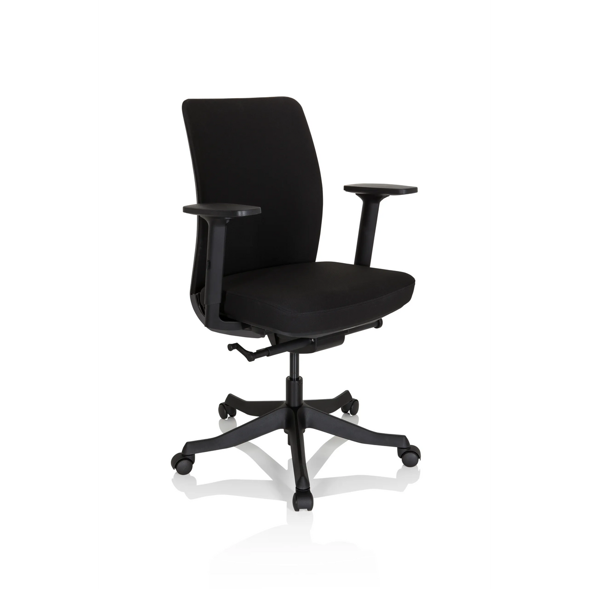 Sedia da ufficio professionale SENATOR nera con braccioli e una base a cinque ruote di hjh OFFICE – vista a 360° (vista frontale a tre quarti 40°)