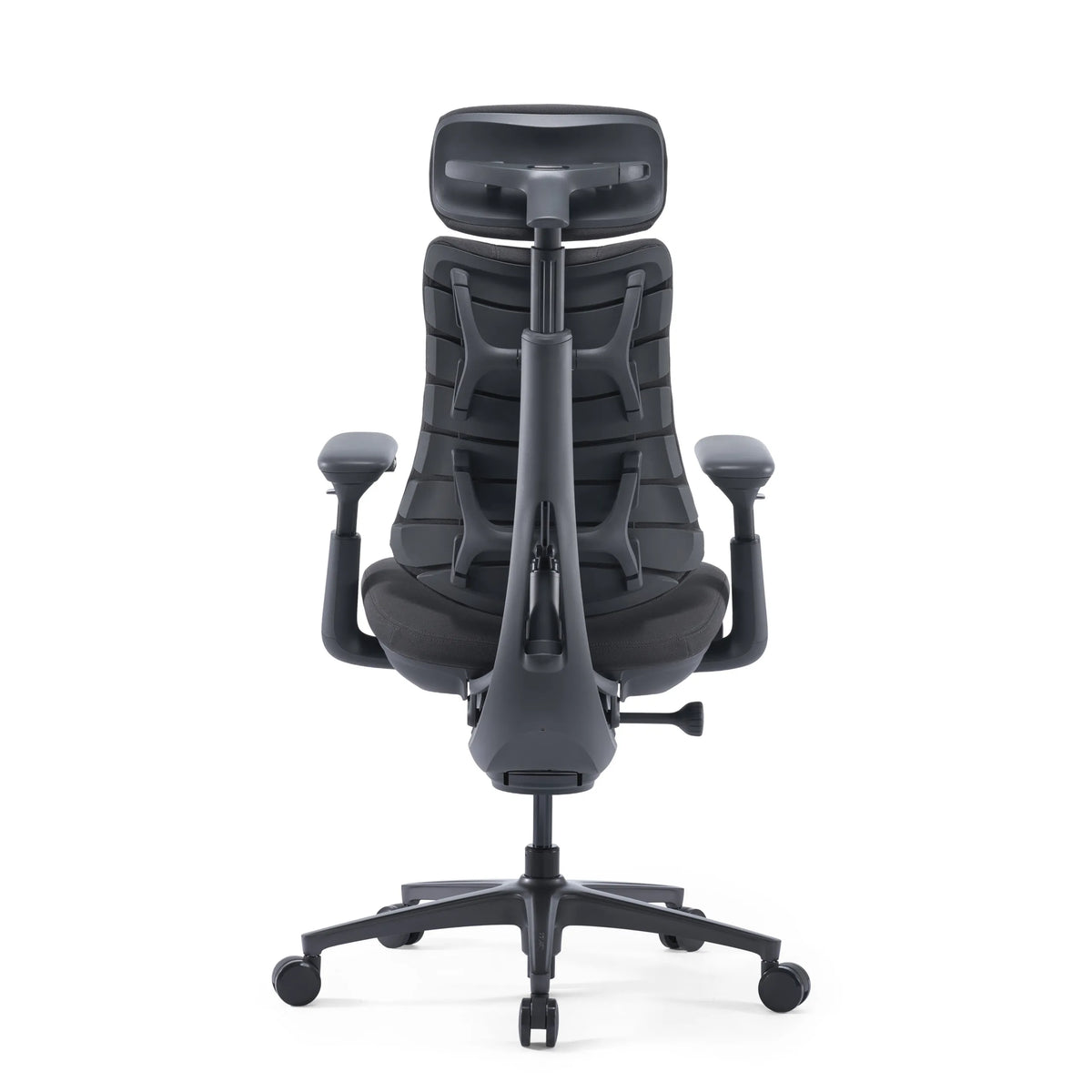 Vista posteriore della High-end Sedia da ufficio LiberNovo Omni Pro grigio scuro con poggiatesta di Libernovo