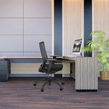 Sedia da ufficio professionale ASPEN nera con schienale in rete a una scrivania di hjh OFFICE