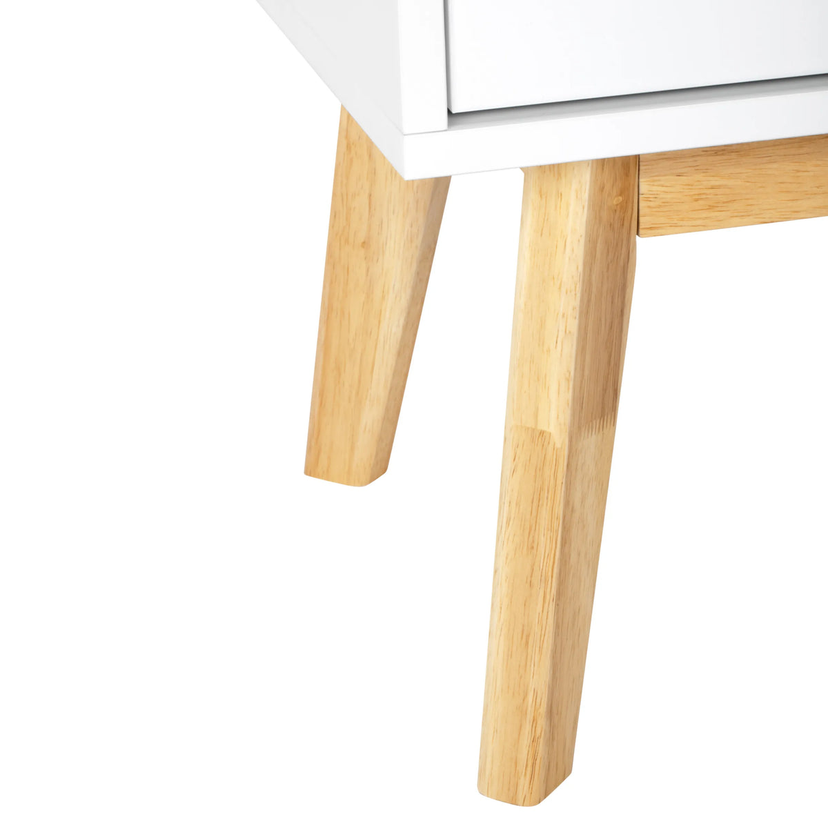 Gambe in legno marrone chiaro della madia TAROLO I in bianco di hjh LIVING