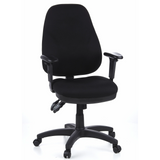 Sedia da ufficio professionale ZENIT PRO nera con braccioli e base a cinque ruote di hjh OFFICE – vista a 360° (vista frontale 20°)