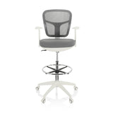 Sedia da banco TOP WORK 108 W grigia con schienale in rete, poggiapiedi e base bianca a cinque ruote di hjh OFFICE – vista a 360° (vista frontale 0°)