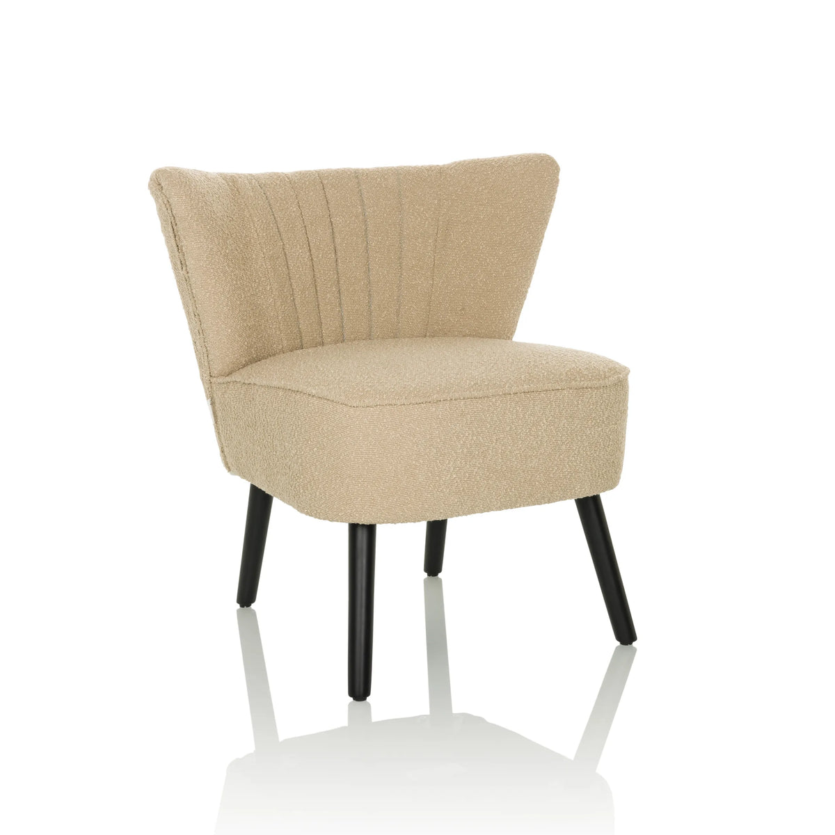 Poltrona Lounge MANISO beige con rivestimento in tessuto strutturato e quattro gambe nere di hjh LIVING – vista a 360° (vista frontale a tre quarti 30°)
