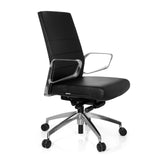 Sedia da ufficio professionale PROVIDER nera con imbottitura trapuntata e base a cinque ruote di hjh OFFICE – vista a 360° (vista frontale a tre quarti 60°)