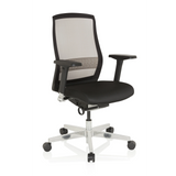 High-end Sedia da ufficio FOUNTAINE nera con schienale in rete e base a cinque ruote di hjh OFFICE – vista a 360° (vista frontale a tre quarti 40°)