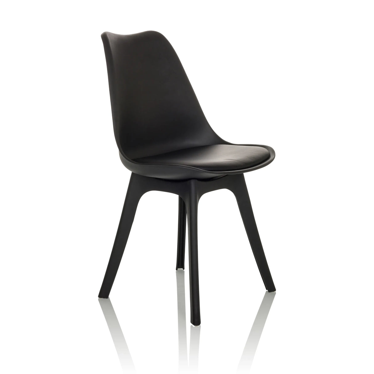 Sedia a conchiglia SCANDI P nera con quattro gambe di hjh OFFICE – vista a 360° (vista frontale a tre quarti 45°)