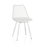 Sedia da esterno bianca BEGIO S con schienale a griglia e quattro gambe di hjh LIVING – vista a 360° (vista frontale 15°)