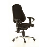 Sedia da ufficio professionale SITNESS 10 nera con braccioli e base a cinque ruote di Topstar – vista a 360° (vista frontale a tre quarti 40°)