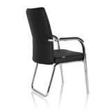Schwarzer Besucherstuhl BANDA V mit Armlehnen und Kufengestell von hjh OFFICE – 360-Grad-Ansicht (schräge Rückenansicht 120°)