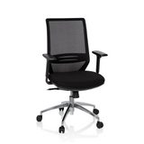 Sedia da ufficio professionale PROFONDO nera con schienale in rete e base a cinque ruote di hjh OFFICE – vista a 360° (vista frontale 20°)