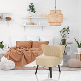 Poltrona Lounge MANISO beige con schienale trapuntato e gambe nere di hjh LIVING