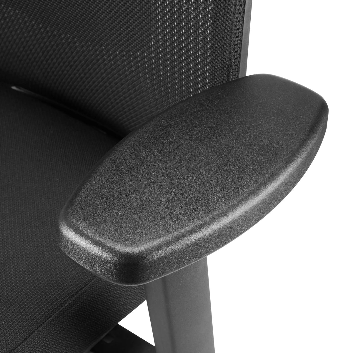 Bracciolo nero della Sedia da ufficio professionale Skandis di hjh OFFICE