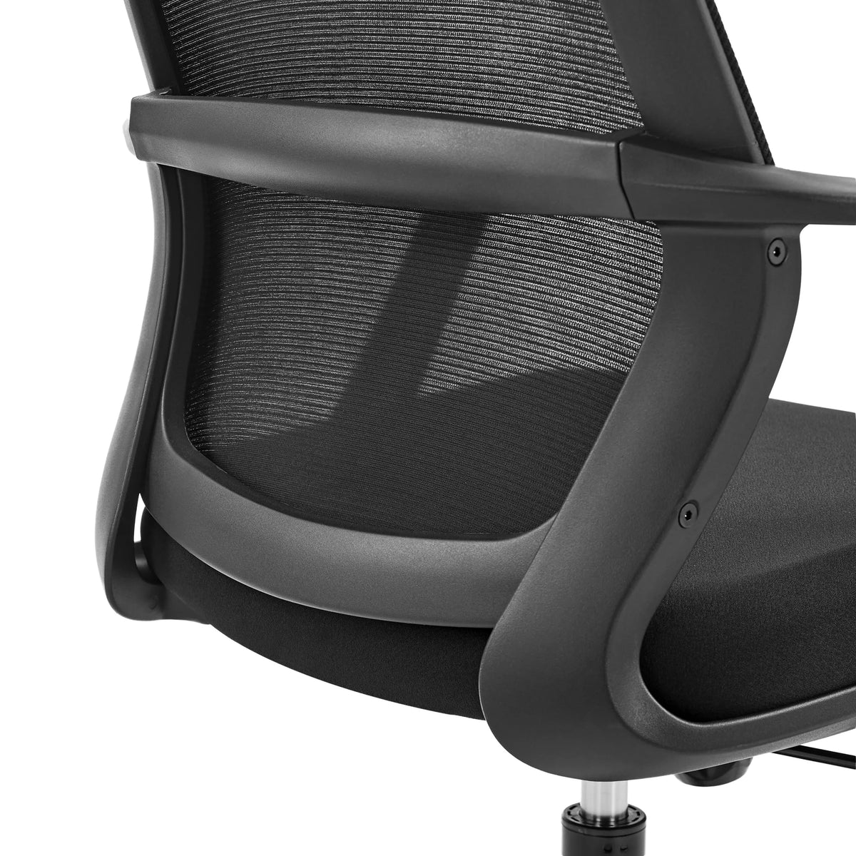 Schienale in rete nera e telaio della Sedia Home Office Explorer di MyBuero
