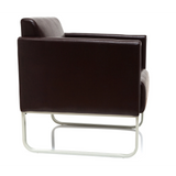 Poltrona imbottita marrone ARUBA con struttura in metallo bianca di hjh OFFICE – vista a 360° (profilo laterale 80°)