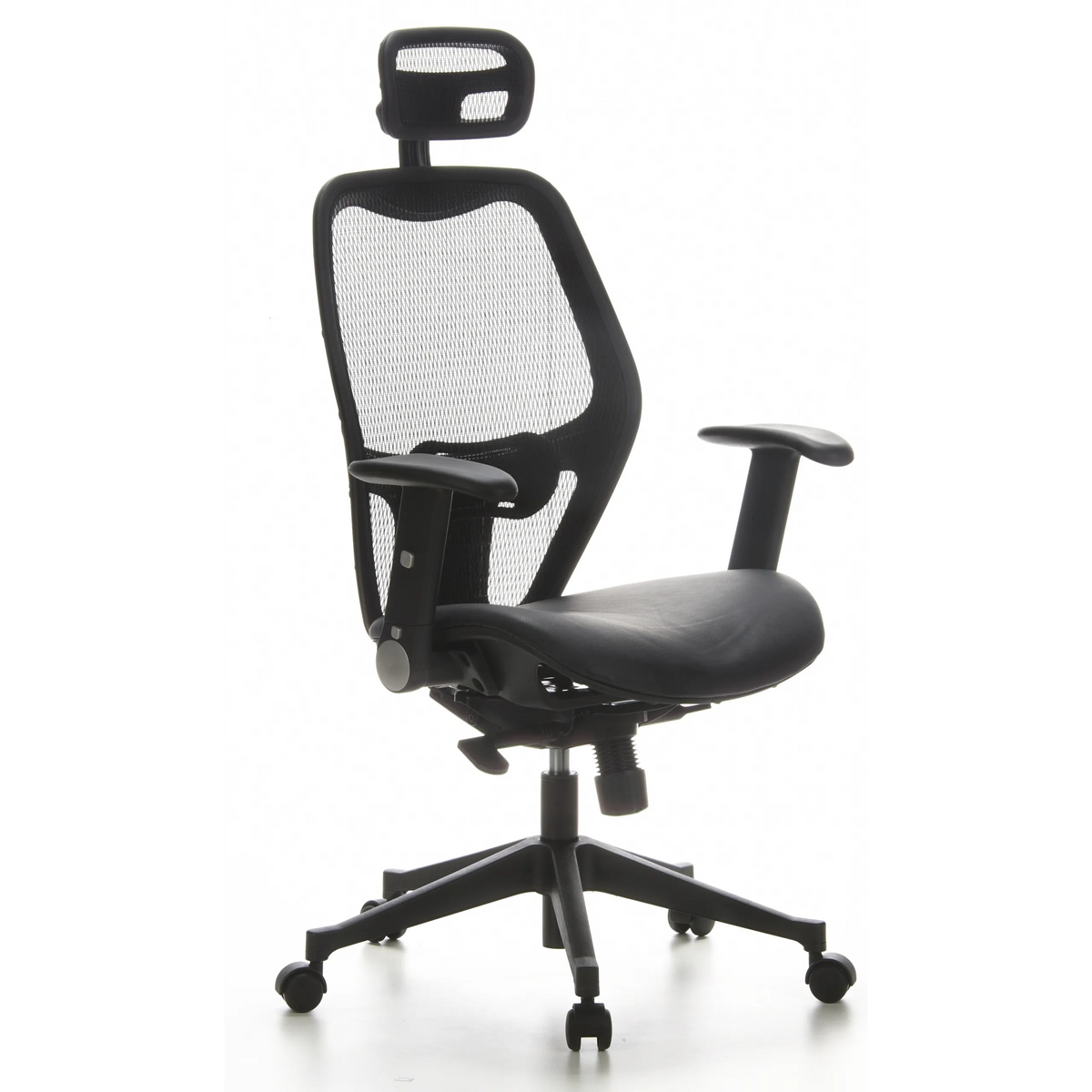 Sedia da ufficio professionale AIR-PORT nera con schienale in rete, seduta in pelle e base a cinque ruote di hjh OFFICE – vista a 360° (vista frontale a tre quarti 40°)