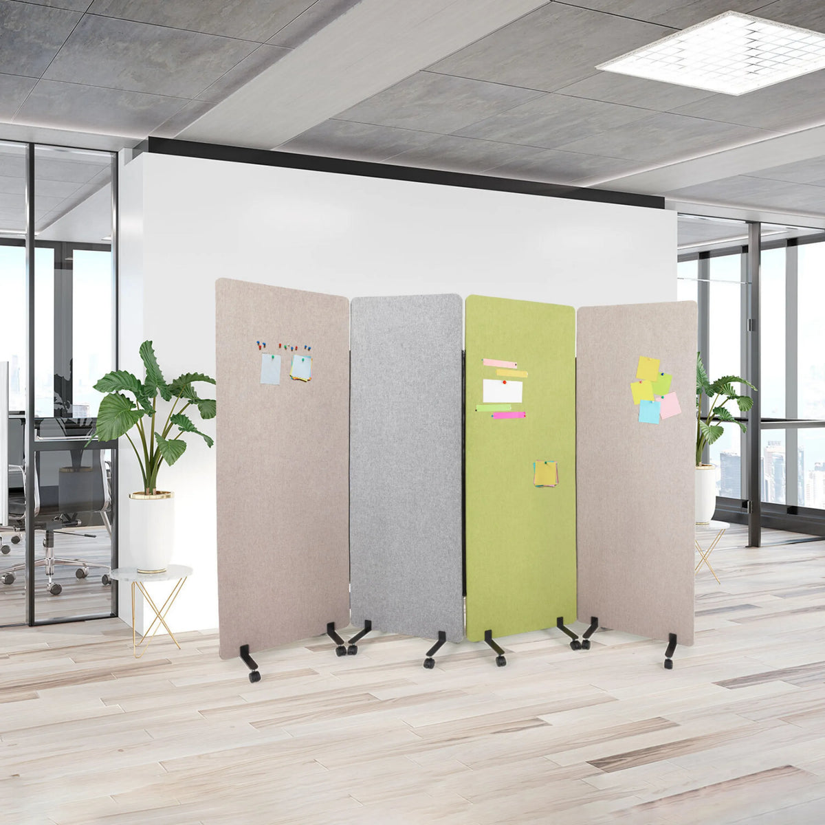 Pareti divisorie mobili FLEXMIUT in beige, grigio scuro e verde chiaro su ruote con note di hjh OFFICE