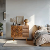 Cassettiera SANTJAGO WOOD L in legno marrone scuro con motivo geometrico e ripiani aperti di hjh LIVING