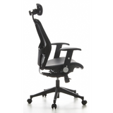 Sedia da ufficio professionale AIR-PORT nera con schienale in rete, seduta in pelle e base a cinque ruote di hjh OFFICE – vista a 360° (profilo laterale 100°)