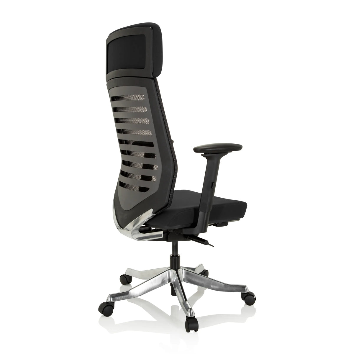 Sedia da ufficio professionale ASGON nera con schienale in rete e base a cinque ruote di hjh OFFICE – vista a 360° (vista posteriore a tre quarti 120°)