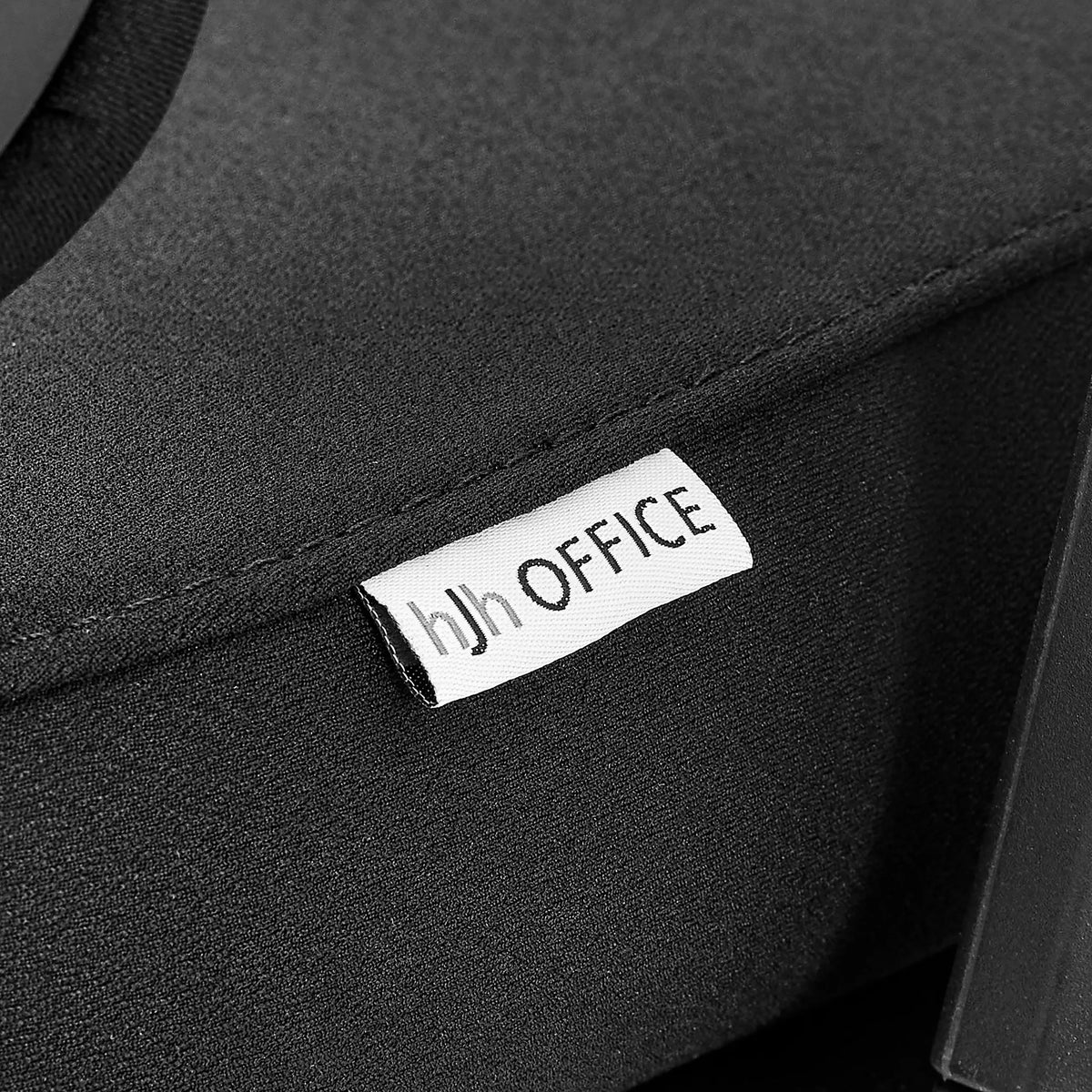 Etichetta logo tessuta sul rivestimento in tessuto nero della Sedia da ufficio professionale Ergomy F 2 di hjh OFFICE