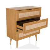 Cassettiera BOHEO K in rovere con un cassetto aperto e frontali intrecciati di hjh LIVING