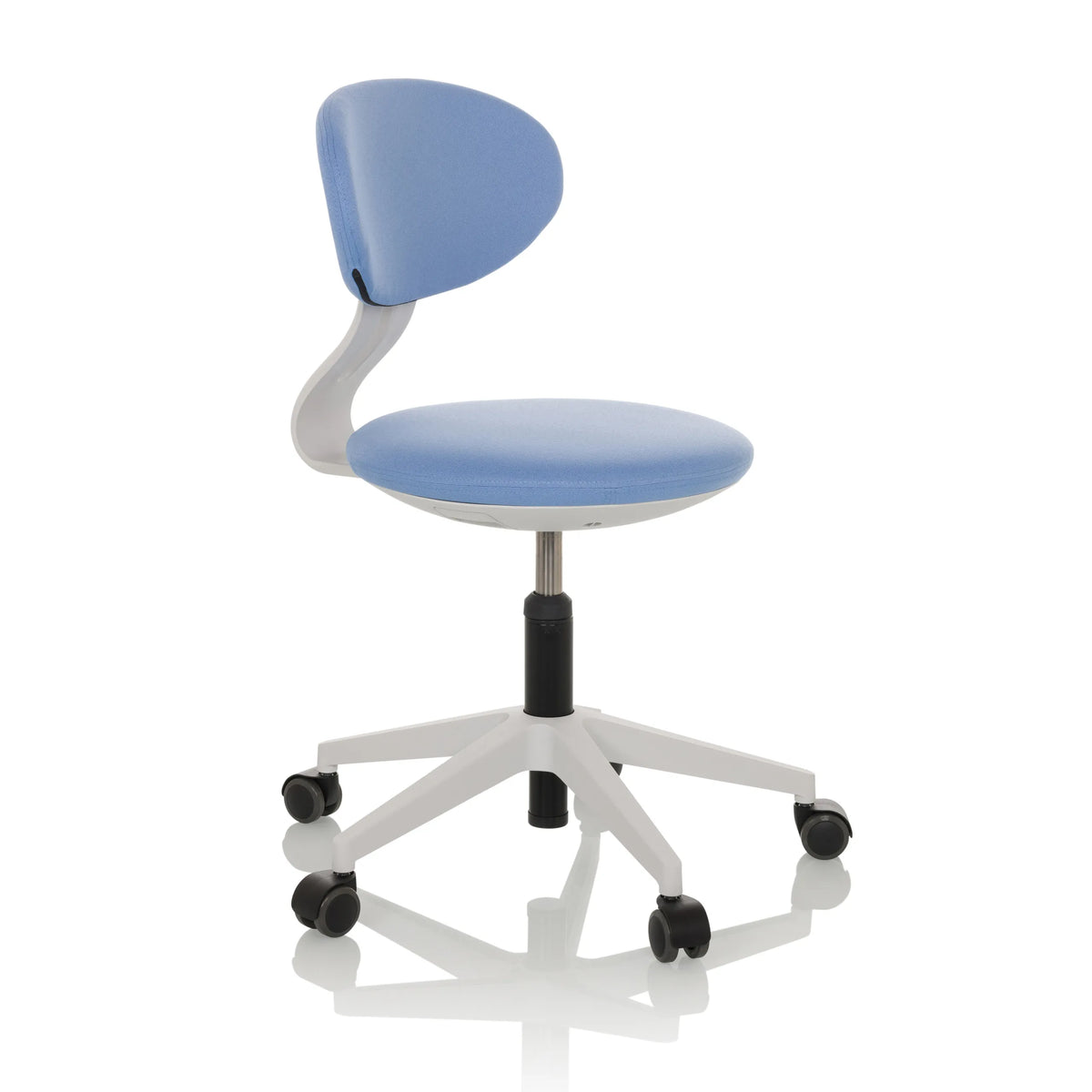 Sedia girevole per bambini MINIMOVO blu con base bianca e cinque rotelle di hjh OFFICE – vista a 360° (vista frontale a tre quarti 60°)