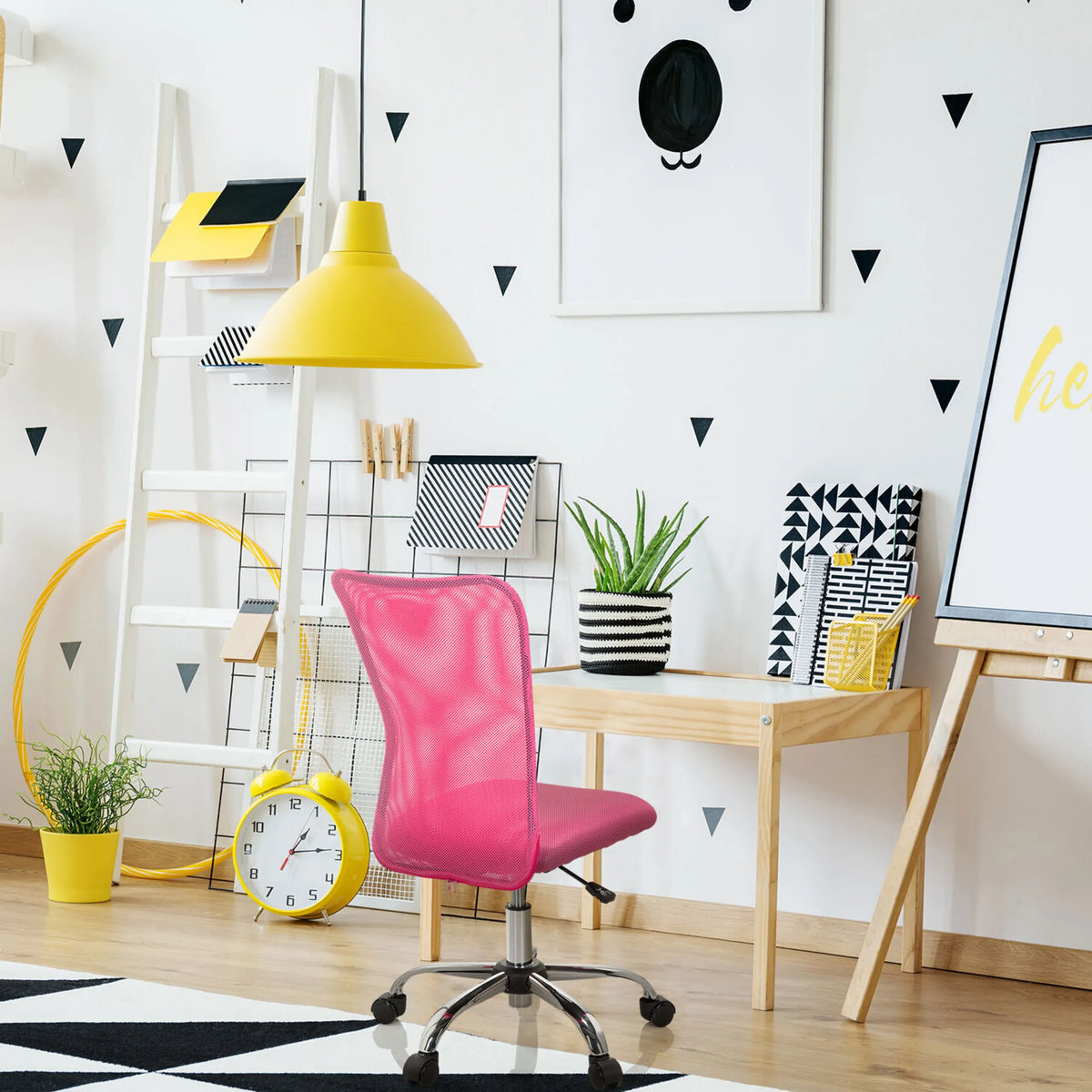 Sedia girevole per bambini KIDDY NET I rosa con schienale in rete e base argentata di hjh OFFICE
