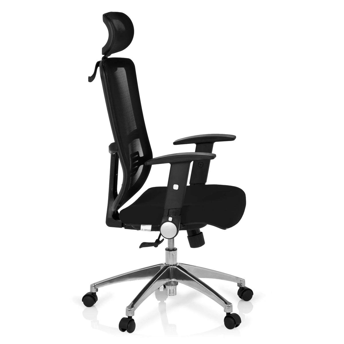 Sedia da ufficio professionale CAYEN nera con schienale in rete, poggiatesta e base a cinque ruote di hjh OFFICE – vista a 360° (profilo laterale 80°)