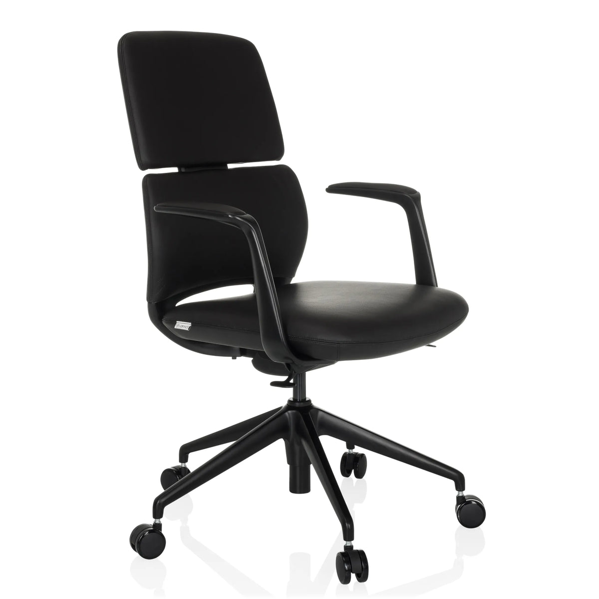 Sedia da ufficio professionale ATMOS DESIGNER nera con braccioli e base a cinque ruote di hjh OFFICE – vista a 360° (vista frontale a tre quarti 45°)